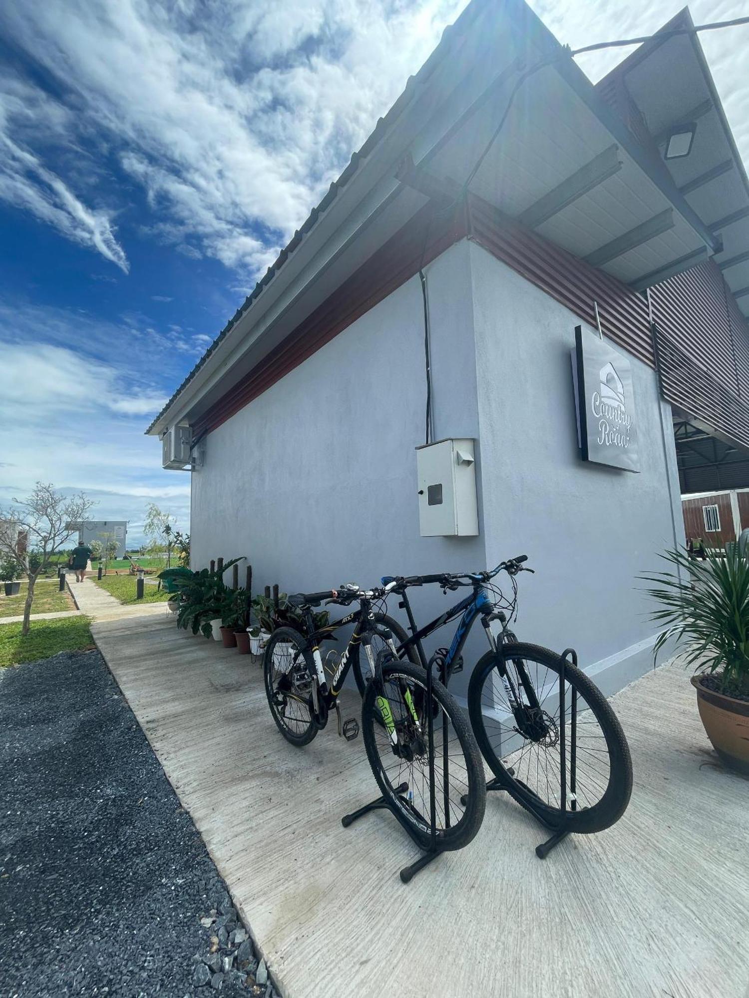 Country Road Homestay Simpang Empat  Zewnętrze zdjęcie